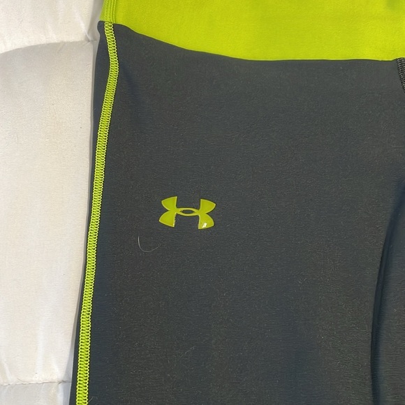 Under Armour base layer Black and Neon Yellow Compression, L - Picture 2 of 7